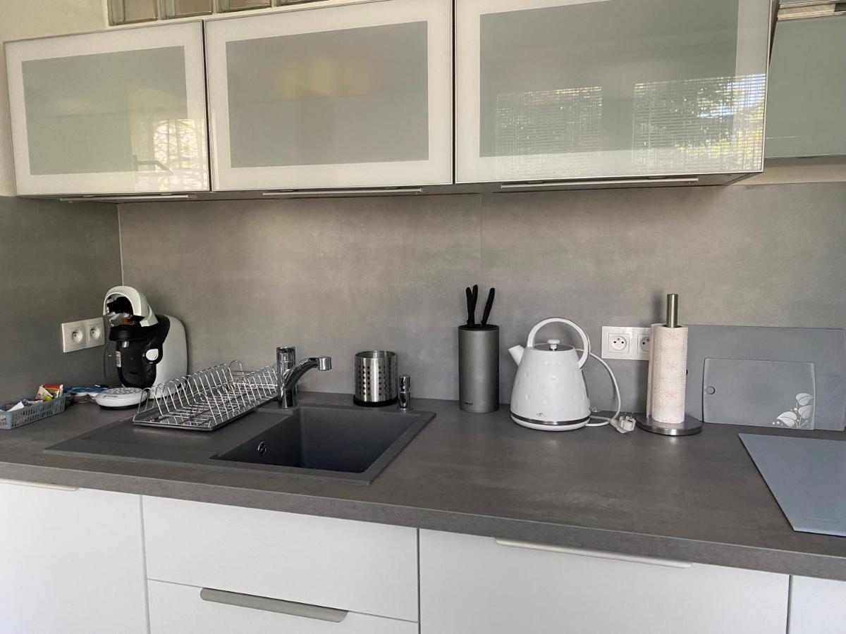 Apartman Nitra Exteriör bild