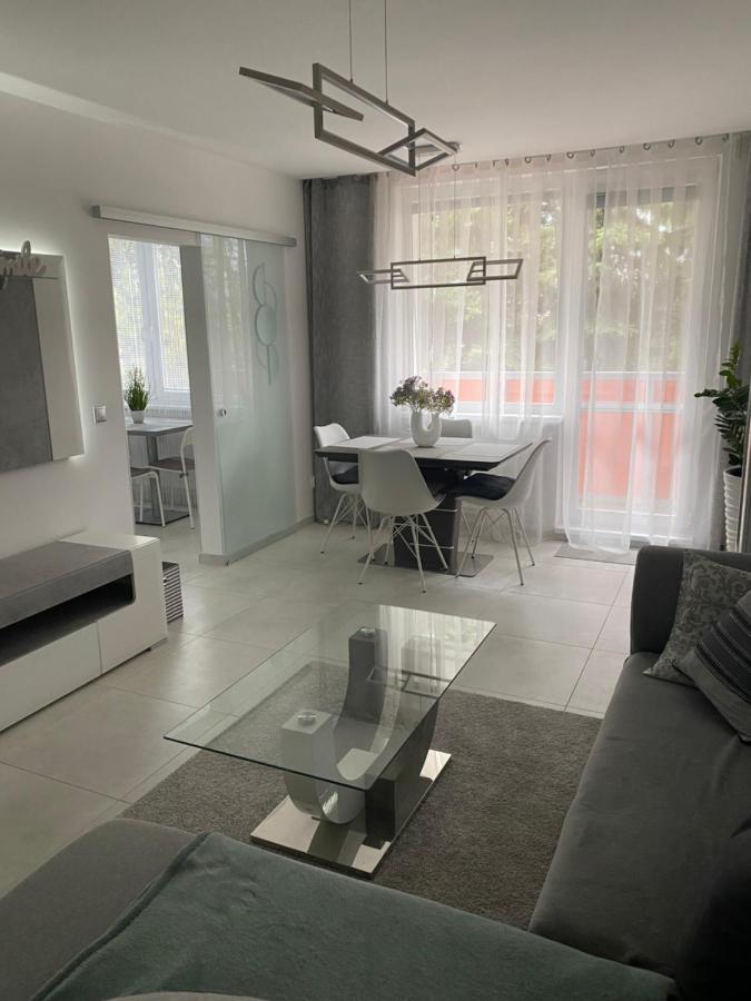 Apartman Nitra Exteriör bild
