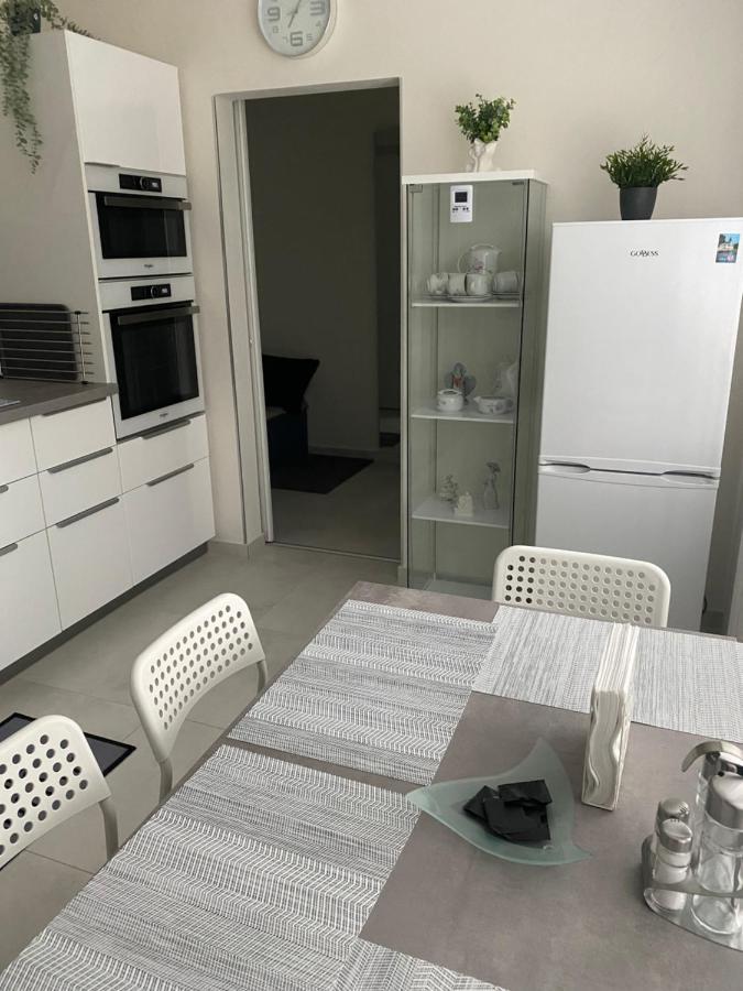 Apartman Nitra Exteriör bild